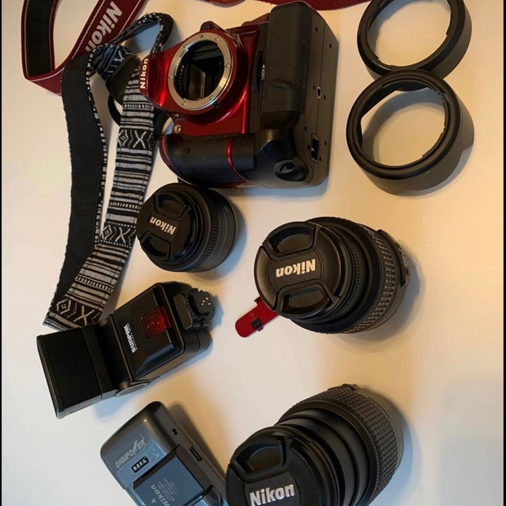 Nikon D3200 camera with accessories